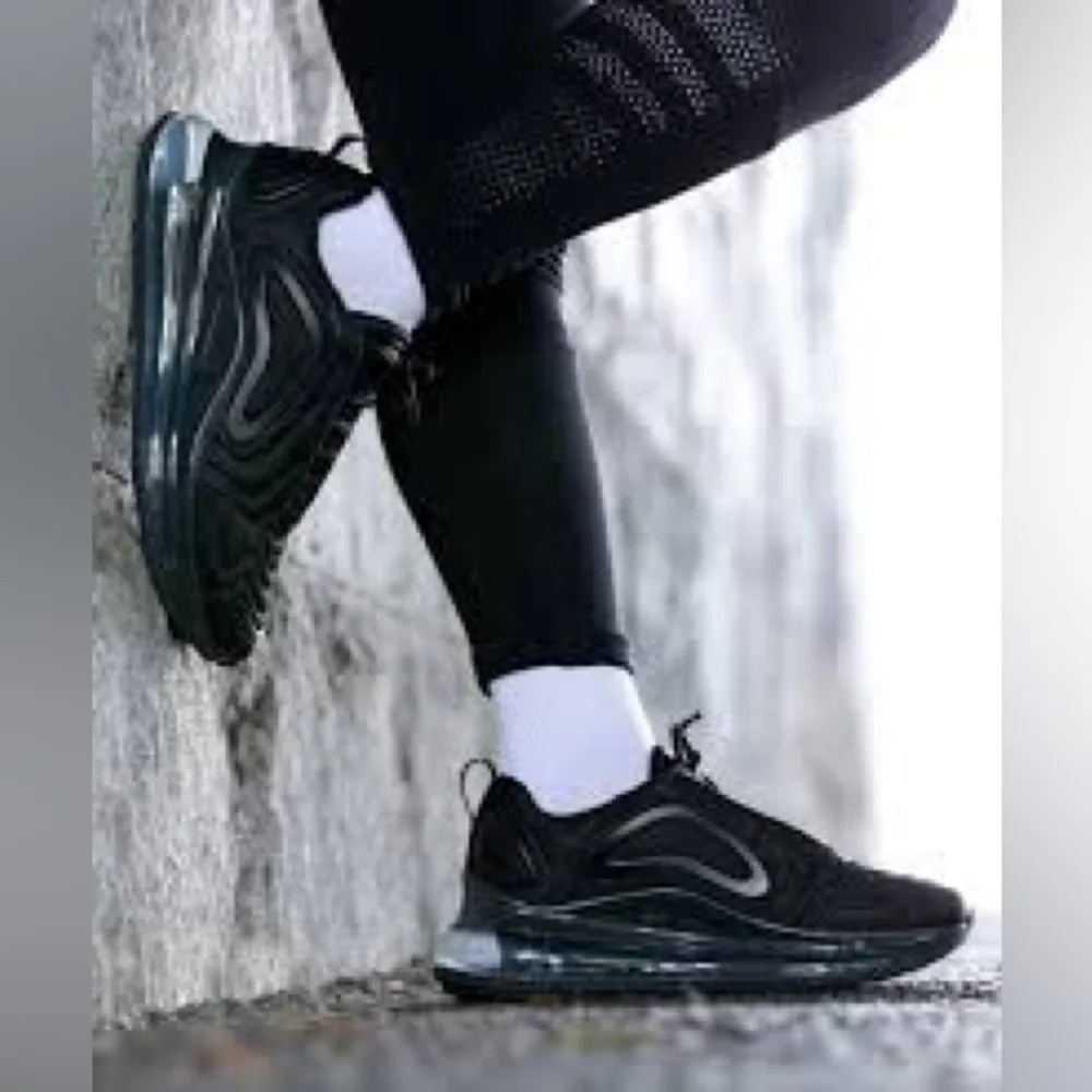 Nike Air Max 720 Black Mesh